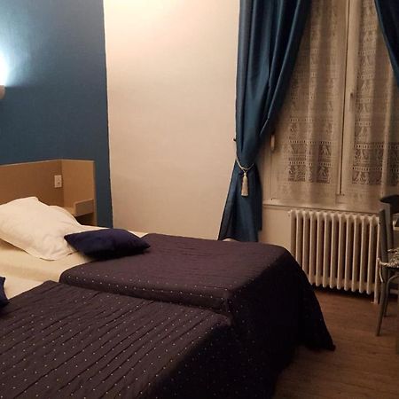 Fresnay-sur-Sarthe Hotel Ronsin المظهر الخارجي الصورة